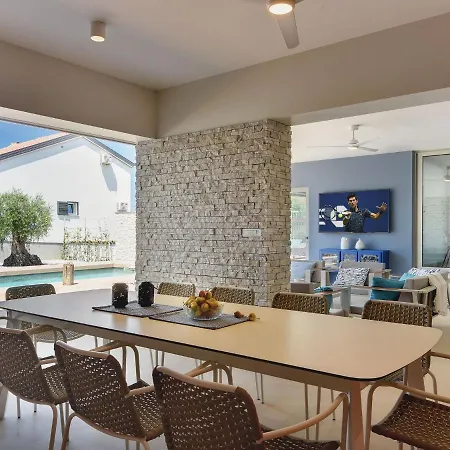 Modern With Sea View And Private Pool Villa Stinjan